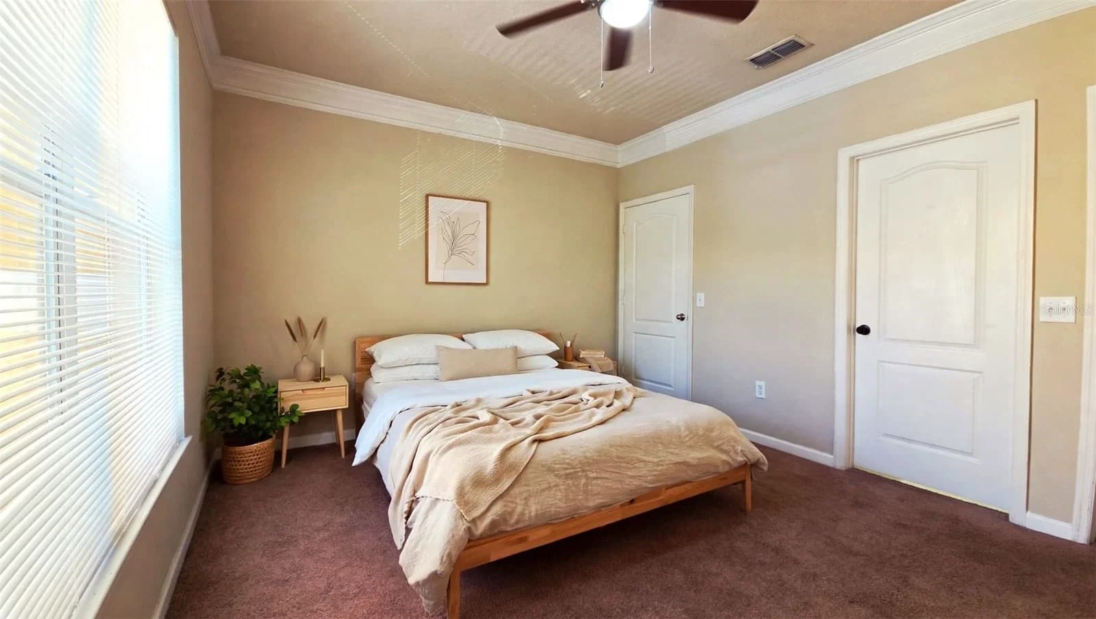 Photo 3 of 8848 VILLA VIEW Circle #206