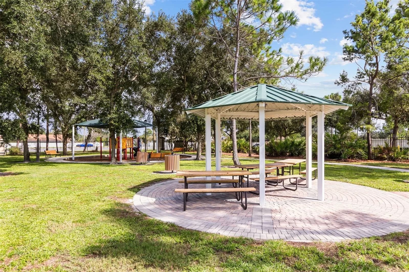 Photo 3 of 3609 SAIL HARBOR Drive